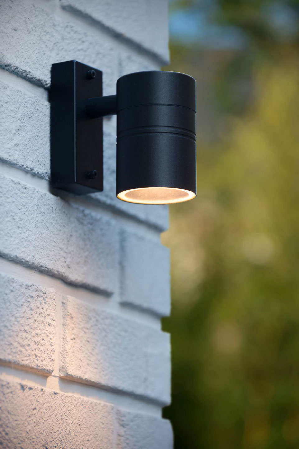 Lucide ARNE-LED - Outdoor Wall Spotlight - Ø 6,3 cm - LED - GU10 - 1x5W 2700K - IP44 - Black